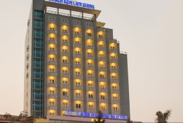 Khách sạn Lam Giang