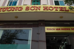 Khách sạn Hương Sơn