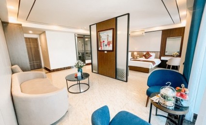 Khách sạn Đức Tài