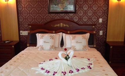 Khách sạn Hòn Ngư<br>