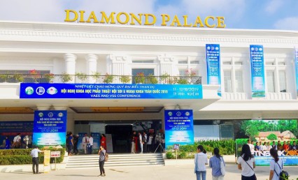 Khách sạn Giao Tế<br>